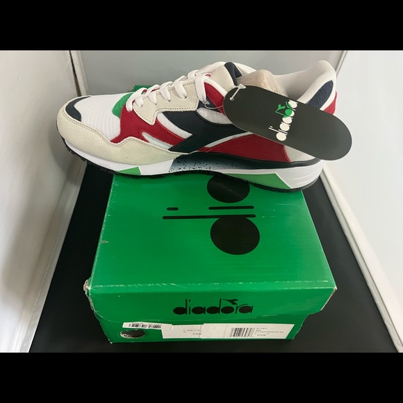 DIADORA SNEAKERS - Picture 2 of 6